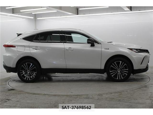 Toyota HARRIER 2023-06 7219329-3