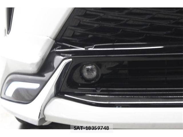 Toyota HARRIER 2023-04 7454656-12
