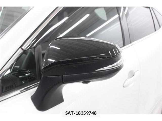 Toyota HARRIER 2023-04 7454656-16