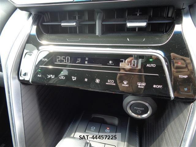 Toyota HARRIER 2023-02 7454655-27