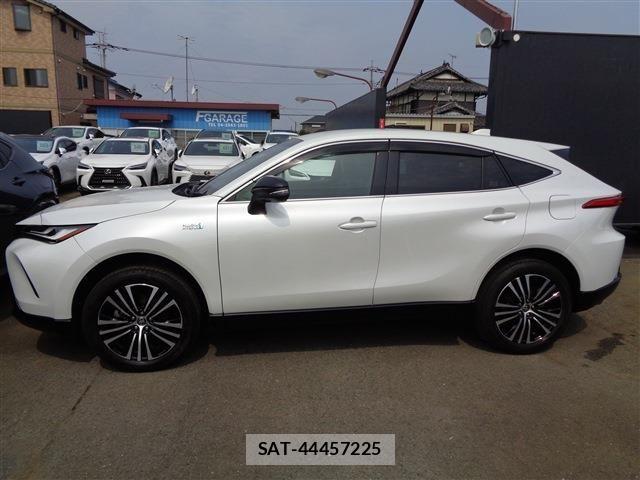 Toyota HARRIER 2023-02 7454655-4