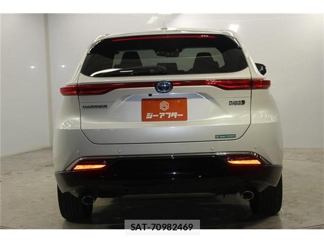 Toyota HARRIER 2023-10 7616902-5