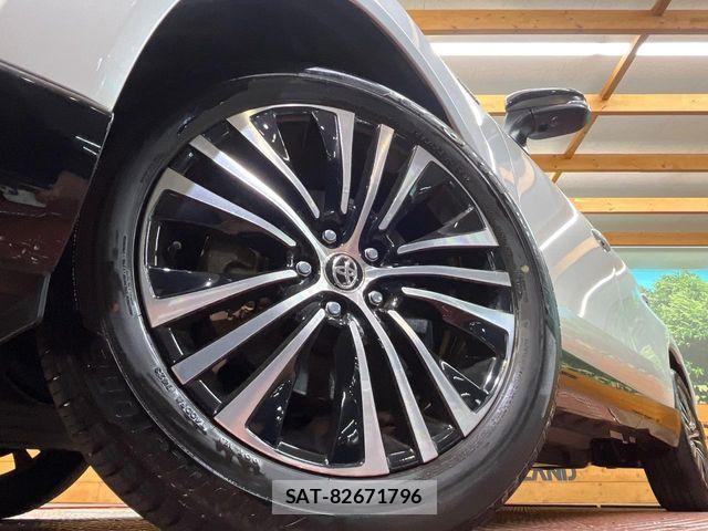 Toyota HARRIER 2023-06 7723848-12