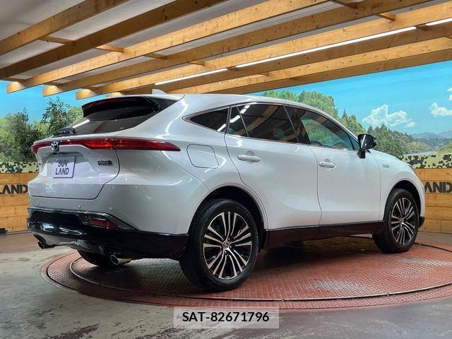 Toyota HARRIER 2023-06 7723848-16