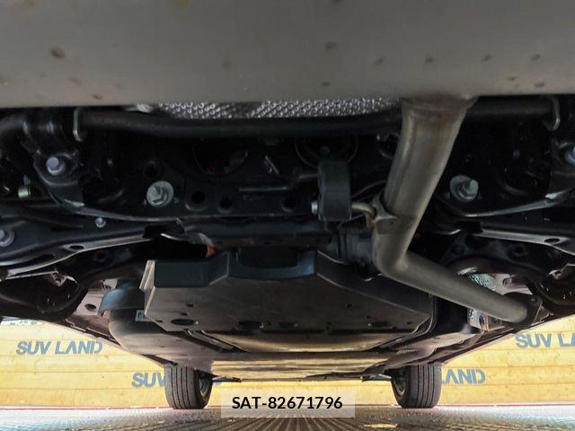 Toyota HARRIER 2023-06 7723848-18