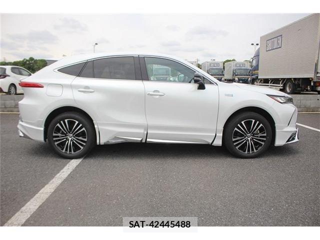 Toyota HARRIER 2023-10 7723855-10