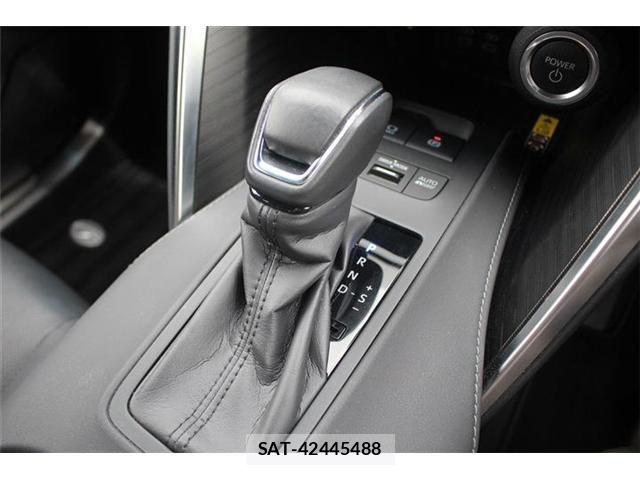 Toyota HARRIER 2023-10 7723855-20