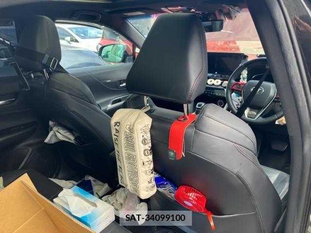 Toyota HARRIER 2023-08 7961914-22