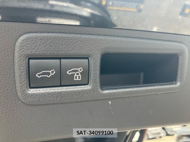 Toyota HARRIER 2023-08 7961914-25