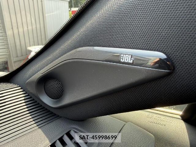 Toyota HARRIER 2023-09 8099462-9