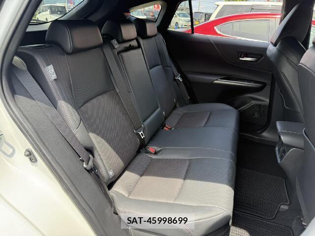 Toyota HARRIER 2023-09 8099462-12