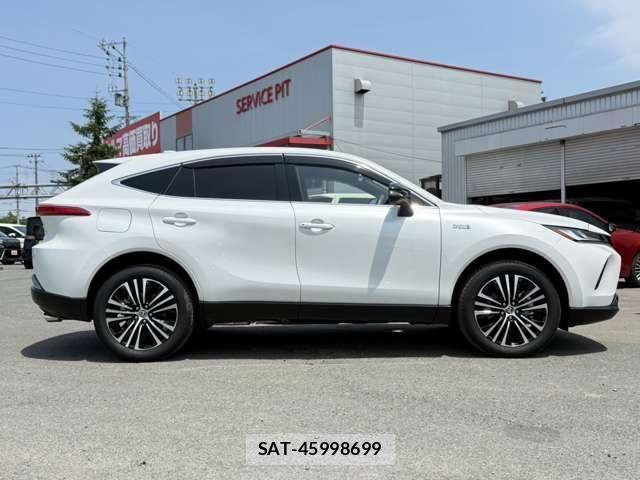 Toyota HARRIER 2023-09 8099462-25