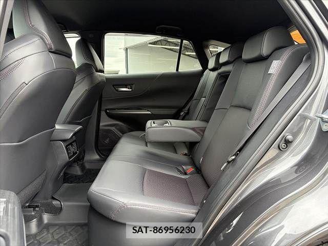 Toyota HARRIER 2024-02 8245345-17
