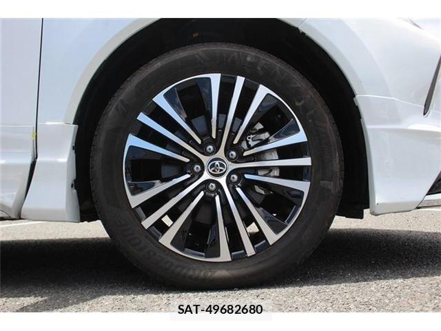 Toyota HARRIER 2023-08 8245346-11