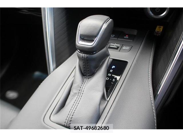 Toyota HARRIER 2023-08 8245346-24