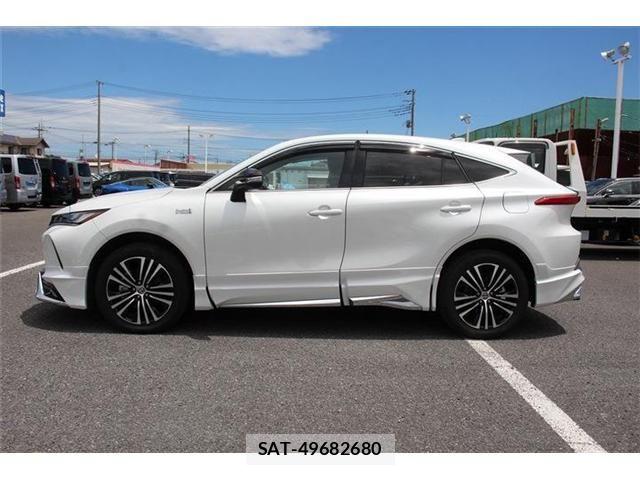 Toyota HARRIER 2023-08 8245346-8