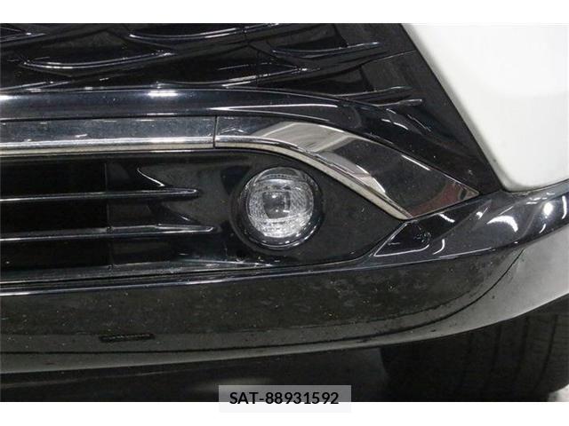 Toyota HARRIER 2023-05 8336082-17
