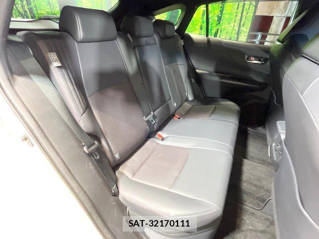 Toyota HARRIER 2023-08 8562089-13