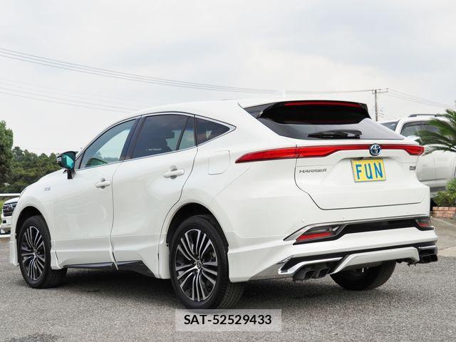 Toyota HARRIER 2023-08 8627012-5