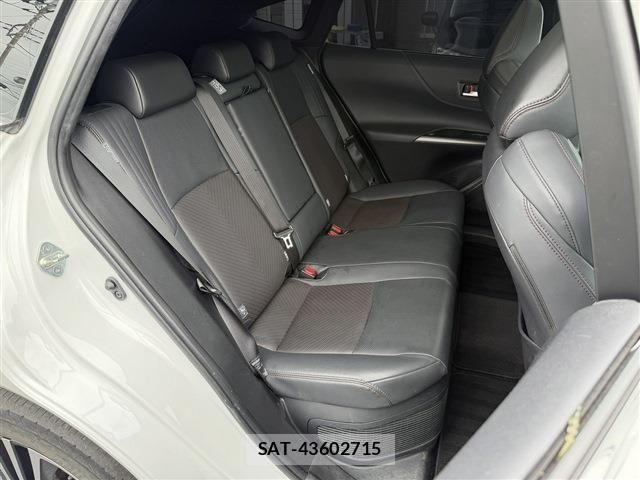 Toyota HARRIER 2023-08 8666230-15