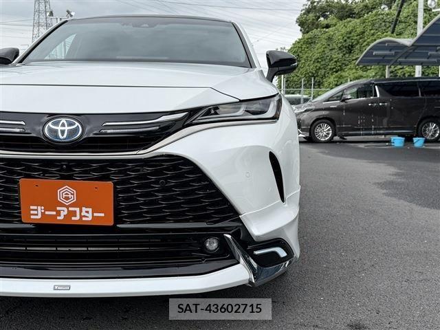 Toyota HARRIER 2023-08 8666230-24
