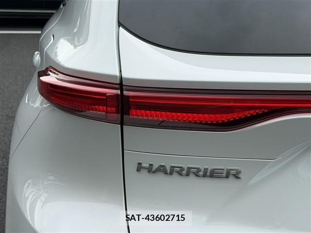 Toyota HARRIER 2023-08 8666230-27