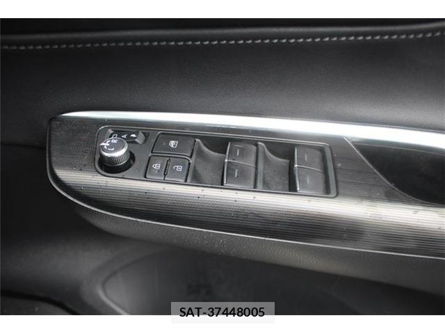 Toyota HARRIER 2023-07 8742520-21