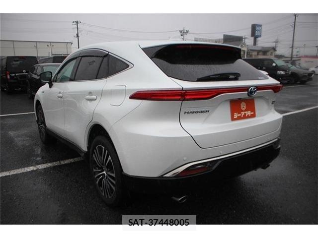 Toyota HARRIER 2023-07 8742520-27