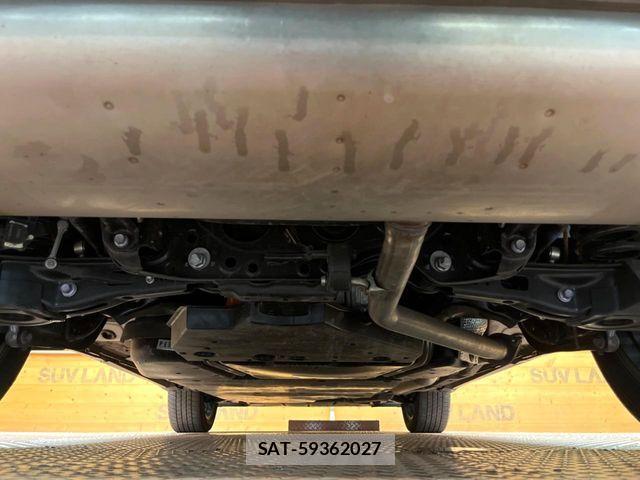 Toyota HARRIER 2023-04 8742521-18