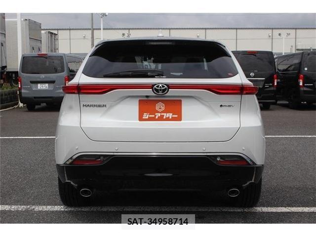 Toyota HARRIER 2026-02 8871121-9