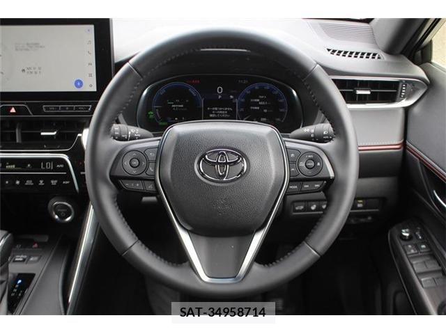 Toyota HARRIER 2026-02 8871121-22