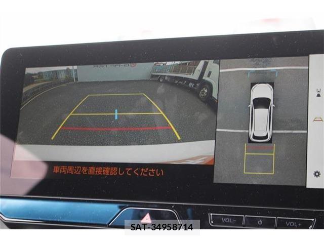 Toyota HARRIER 2026-02 8871121-2