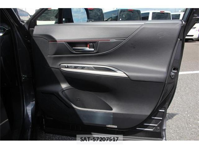 Toyota HARRIER 2025-09 8880001-16