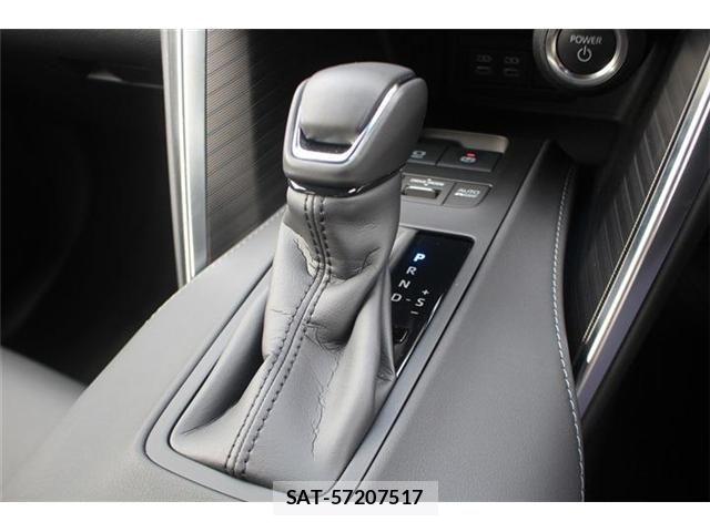 Toyota HARRIER 2025-09 8880001-24