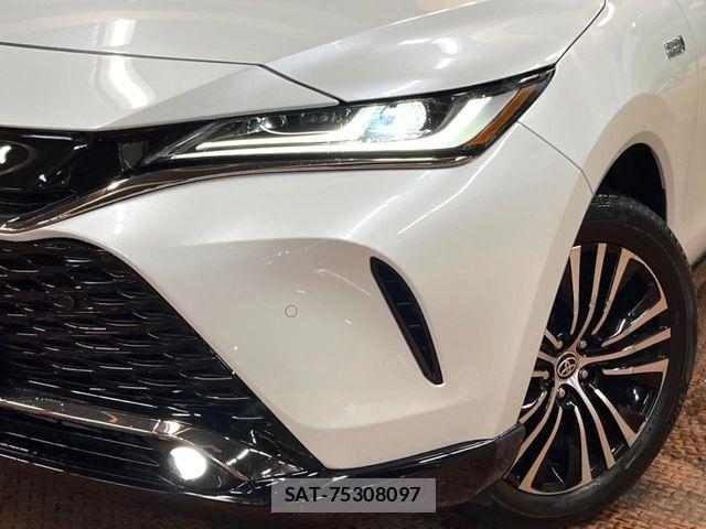 Toyota HARRIER 2022-11 8880000-11