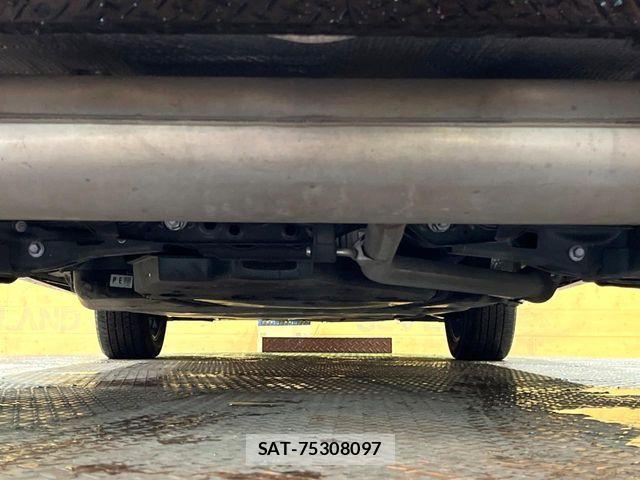 Toyota HARRIER 2022-11 8880000-18