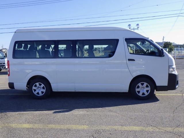 Toyota HIACE COMMUTER 2018-03 2385895-4