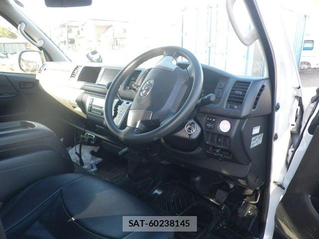 Toyota HIACE COMMUTER 2014-03 2961467-2