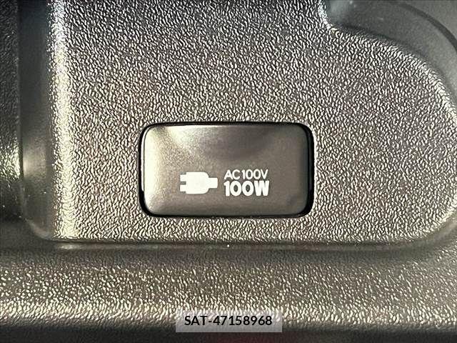 Toyota HIACE COMMUTER 2023-11 4593375-23