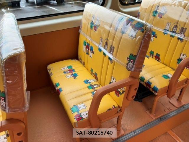Toyota HIACE COMMUTER 2011-04 6244354-23