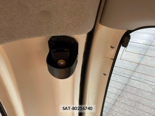 Toyota HIACE COMMUTER 2011-04 6244354-27