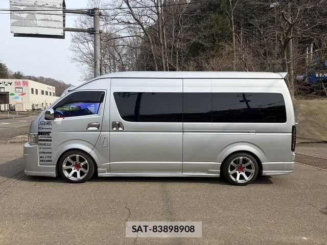 Toyota HIACE COMMUTER 2008-03 6244355-7