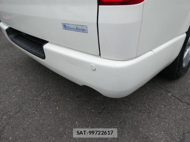 Toyota HIACE COMMUTER 2020-03 6612166-24