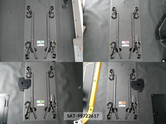 Toyota HIACE COMMUTER 2020-03 6612166-5
