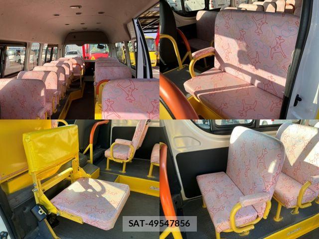 Toyota HIACE COMMUTER 2018-03 6993976-7