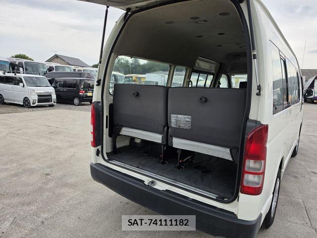 Toyota HIACE COMMUTER 2011-04 7616905-6
