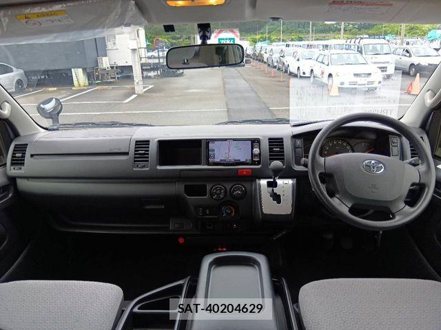 Toyota HIACE COMMUTER 2018-05 7616903-1