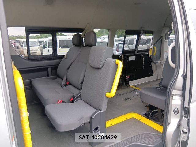 Toyota HIACE COMMUTER 2018-05 7616903-4