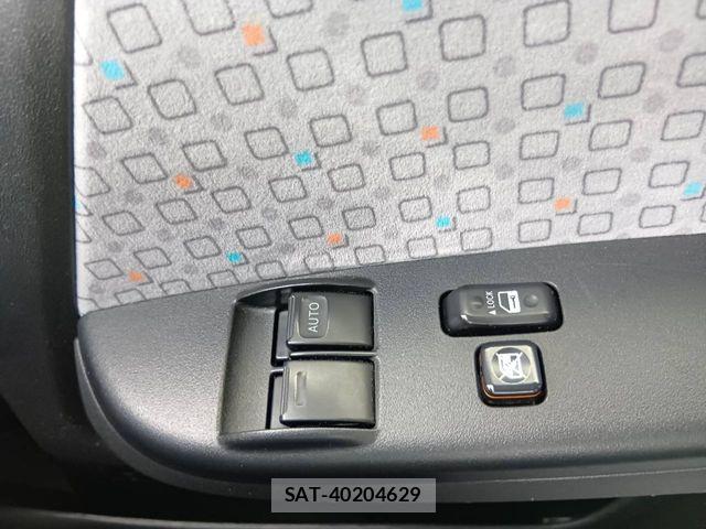 Toyota HIACE COMMUTER 2018-05 7616903-7