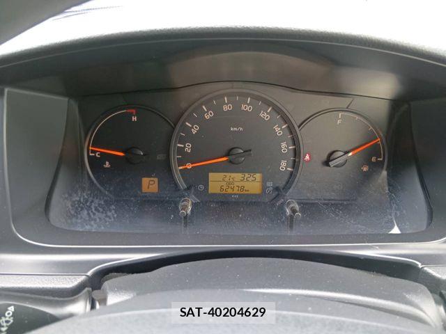 Toyota HIACE COMMUTER 2018-05 7616903-8